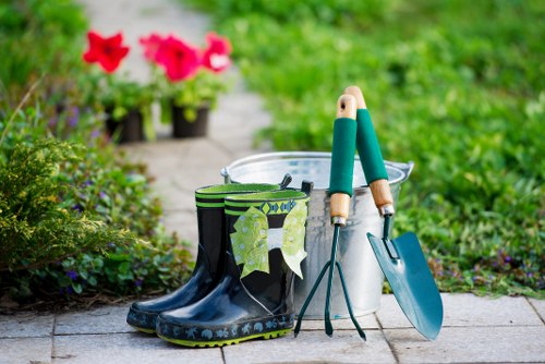 A stylish garden makeover in Millbank with neat planting and seating